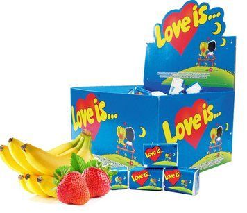Жувальна гумка Love is полуниця-банан 100 шт. 932822212 фото